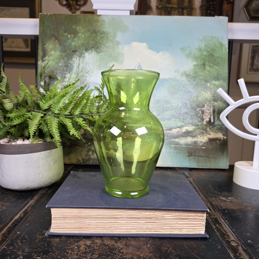 Vintage Mid Century Modern Lime Green Glass Bud Vase